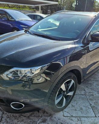 NISSAN Qashqai 1.6 dCi 4WD Tekna