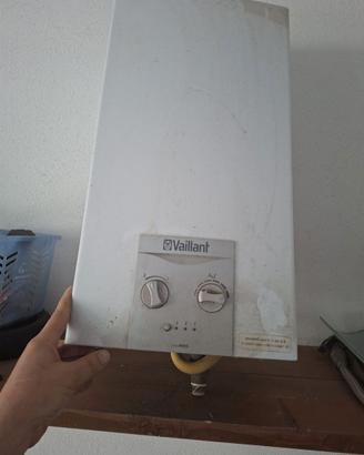 scaldabagno a  gas Vaillant