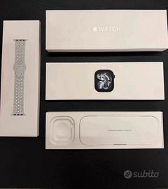 Apple Watch Series 11 GPS 42mm Jet Black