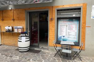 Attività commerciale enoteca e coloniali