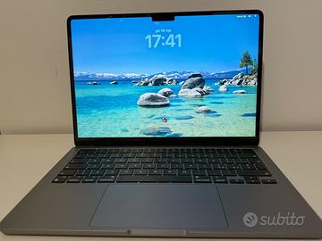 Apple MacBook Air con chip M3 da 13” - 512GB