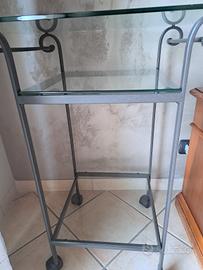 Tavolino in ferro battuto 