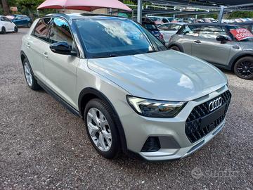 Audi A1 allstreet 30 TFSI S tronic Identity Contra