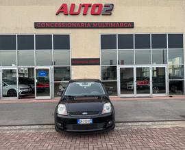 Ford Fiesta 1.2 Benzina. Ok Neopatentati