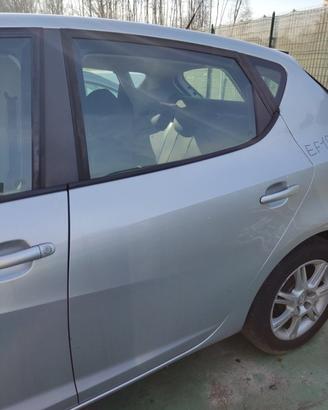 Porta posteriore sinistra SEAT IBIZA del 2010
