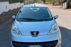 Peugeot 107 ideale neopatentati 