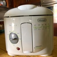 Friggitrice elettrica Easy Clean DeLonghi