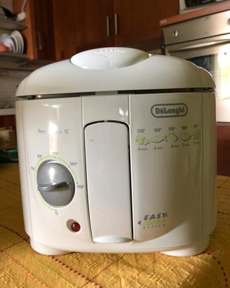 Friggitrice elettrica Easy Clean DeLonghi