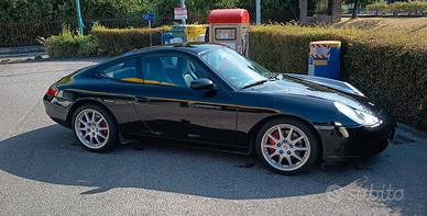 Porsche 911 (996) - 2001