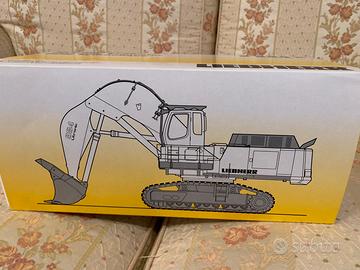 Modellino Escavatore Liebherr R 984C