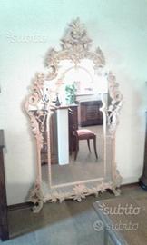 Specchiera LUIGI XI intagliata a mano e firmata