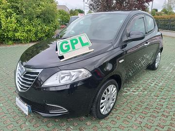 Lancia Ypsilon 1.2 69 CV 5 porte GPL Ecochic Silve