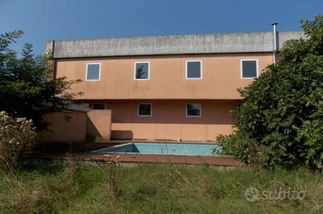 Immobile in asta di 1320 m² a Cornegliano Laudense - Vista 2