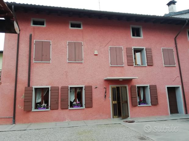 Complesso immobiliare centro storico Cordenons