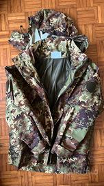 Giacca impermeabile goretex mimetica