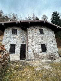 Cascina / baita / casa di montagna / rustico