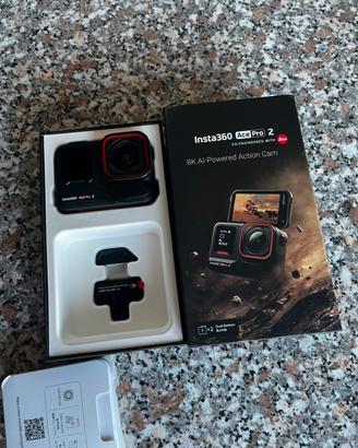 Insta 360 ace pro 2 nuova leggermente trattabile