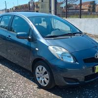 Toyota Yaris 1.4 D-4D 5 porte - Cambio Automatico