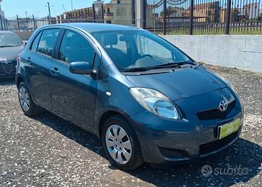 Toyota Yaris 1.4 D-4D 5 porte - Cambio Automatico