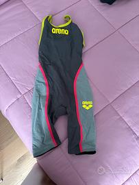 Costumone Arena open back