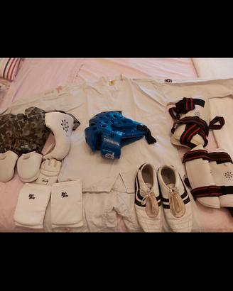 Kit completo per Taekwondo