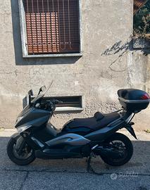 Yamaha TMAX 500