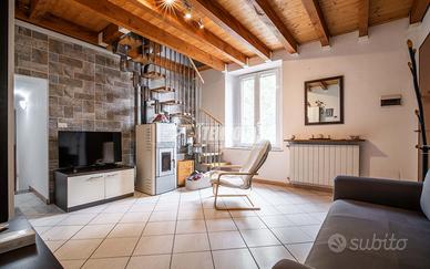 GORLA MINORE - QUADRILOCALE SENZA SPESE CONDOMINIA