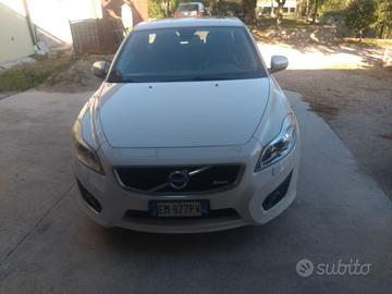 Volvo C30 D2 r-design