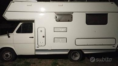 Camper Ford transit dell' 82 perfetto