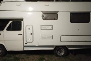 Camper Ford transit dell' 82 perfetto