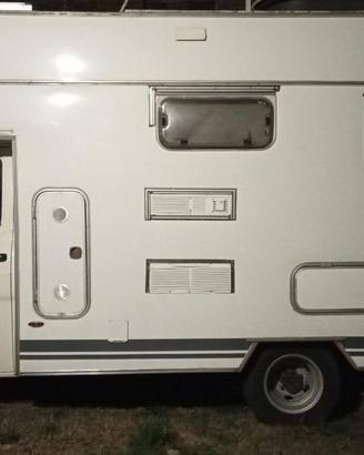Camper Ford transit dell' 82 perfetto
