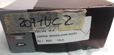 Coppia maniglione ante scorrevoli 