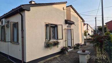 Casa singola ad un piano con 2 camere