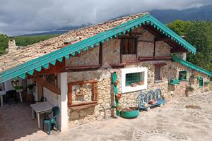 CASA INDIPENDENTE A COLLEPARDO