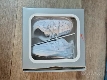 NIKE bianche