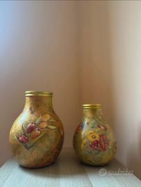 coppia di vasi vintage dipinti a mano