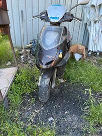 Aprilia Sonic 50 –   pezzi di ricambio