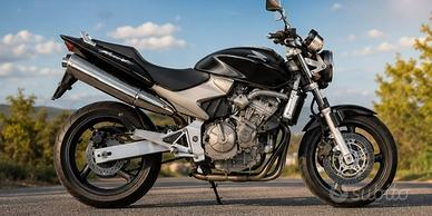 Honda Hornet 600-2003-unica, originale tagliandata