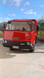 Om40 ribaltabile trilaterale