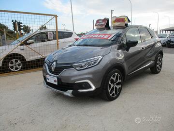 Renault Captur 1.2 BENZ. TCE 120 CV PARI AL NUOVO