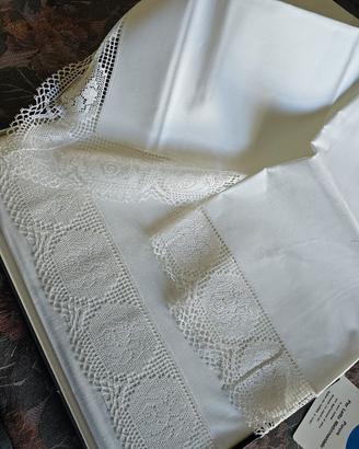 Completo letto Bassetti con pizzo puro cotone 
