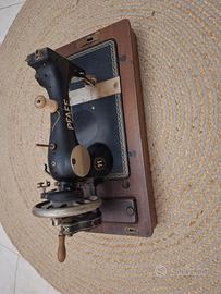 Macchina da cucire pfaff