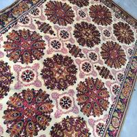 Tappeto in pura lana stile persiano