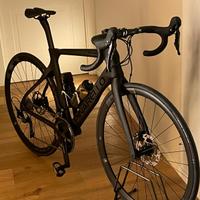 Bici da corsa Pinarello Full Carbon
