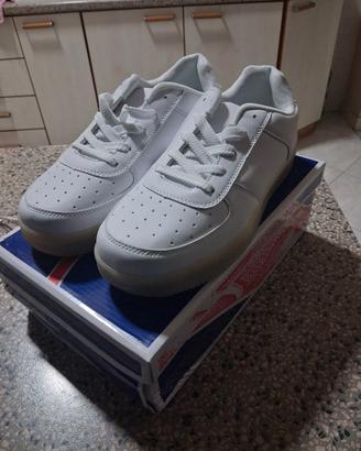 scarpe nuove non indossate n 40 