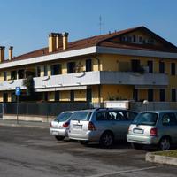 Garages di varia misura