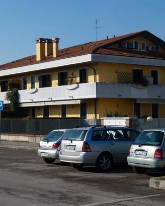 Garages di varia misura