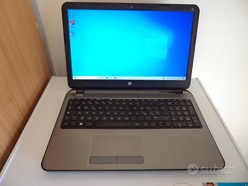 NOTEBOOK HP 250 G3 CON PROCESSORE I3 8 GB RAM 250