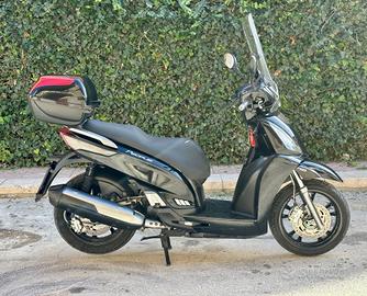 Kymco People S 300i