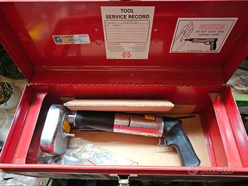 RED HEAD Inchiodatrice a sparo Model 330